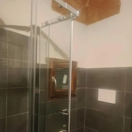 Vico Al 23 Apartment *